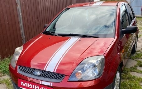 Ford Fiesta, 2007 год, 400 000 рублей, 2 фотография