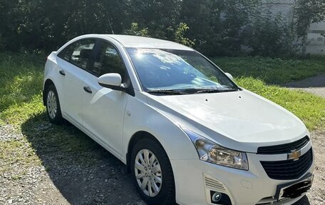 Chevrolet Cruze II, 2013 год, 850 000 рублей, 3 фотография