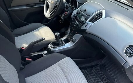 Chevrolet Cruze II, 2013 год, 850 000 рублей, 6 фотография