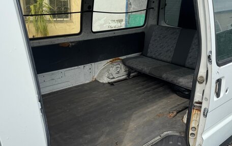 Mazda Bongo IV, 2003 год, 340 000 рублей, 7 фотография
