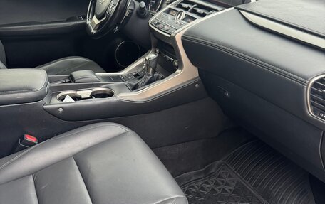 Lexus NX I, 2018 год, 3 100 000 рублей, 10 фотография