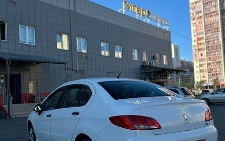 Peugeot 408 I рестайлинг, 2013 год, 630 000 рублей, 4 фотография