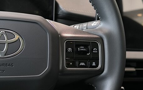 Toyota RAV4, 2026 год, 4 990 000 рублей, 15 фотография