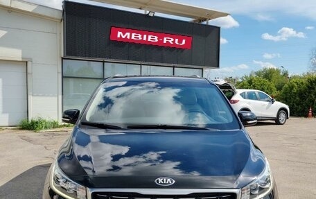 KIA Carnival III, 2018 год, 2 699 000 рублей, 5 фотография