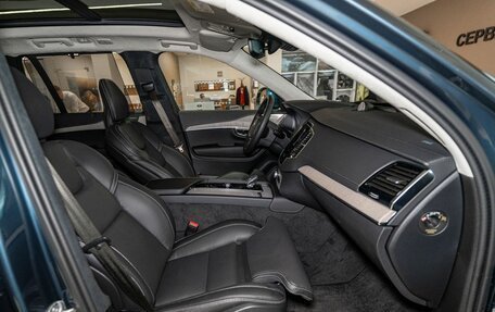 Volvo XC90 II рестайлинг, 2024 год, 11 950 000 рублей, 13 фотография