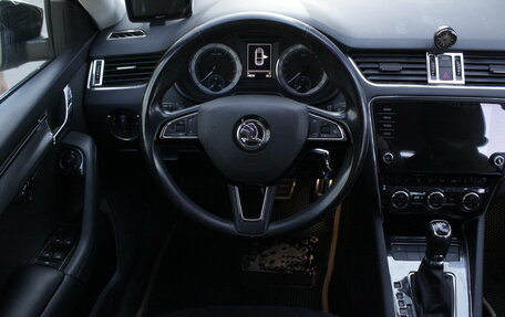 Skoda Octavia, 2019 год, 1 950 000 рублей, 8 фотография