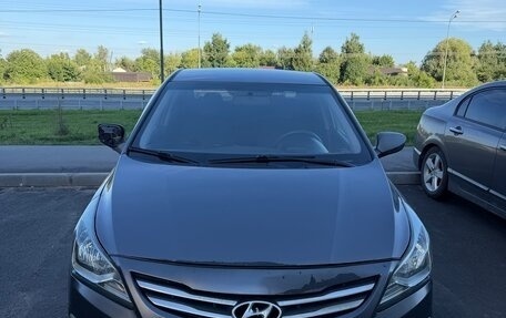 Hyundai Solaris II рестайлинг, 2016 год, 580 000 рублей, 1 фотография
