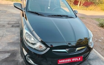 Hyundai Solaris II рестайлинг, 2011 год, 700 000 рублей, 1 фотография