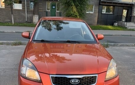 KIA Rio II, 2011 год, 600 000 рублей, 2 фотография