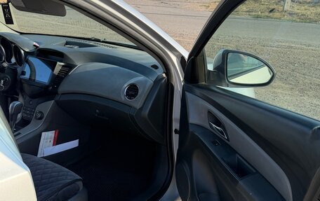 Chevrolet Cruze II, 2012 год, 650 000 рублей, 9 фотография