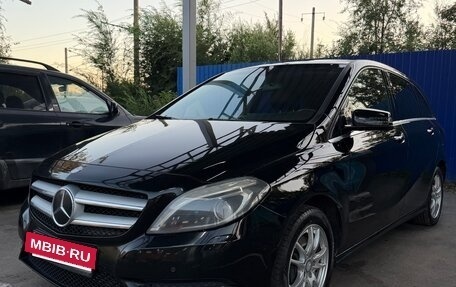 Mercedes-Benz B-Класс, 2013 год, 1 170 000 рублей, 2 фотография