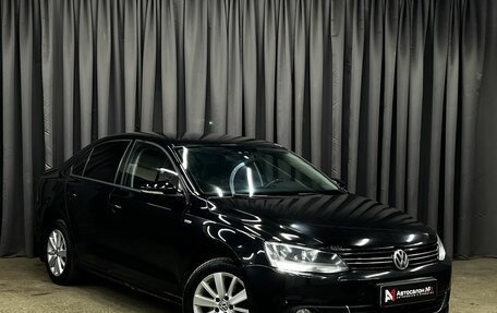 Volkswagen Jetta VI, 2013 год, 929 900 рублей, 2 фотография