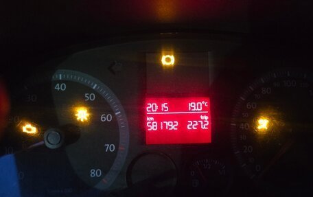 Volkswagen Caddy III рестайлинг, 2006 год, 355 000 рублей, 6 фотография