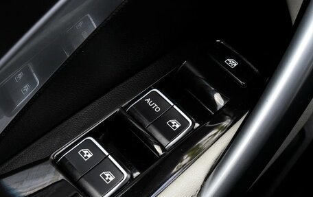 Chevrolet Captiva, 2022 год, 1 799 000 рублей, 14 фотография