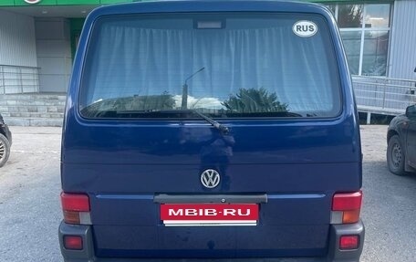 Volkswagen Caravelle T4, 2000 год, 1 000 000 рублей, 14 фотография