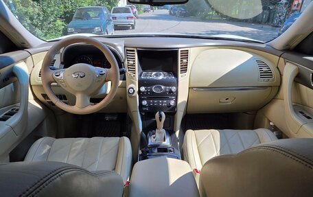 Infiniti FX II, 2009 год, 1 350 000 рублей, 9 фотография