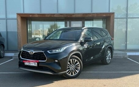 Toyota Highlander, 2025 год, 5 200 000 рублей, 4 фотография
