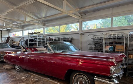 Cadillac DeVille VIII, 1963 год, 14 000 000 рублей, 2 фотография
