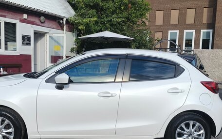 Mazda Demio IV, 2014 год, 1 000 000 рублей, 3 фотография