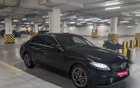 Mercedes-Benz C-Класс, 2018 год, 2 950 000 рублей, 3 фотография