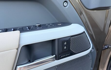 Land Rover Defender II, 2020 год, 6 750 000 рублей, 17 фотография