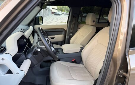 Land Rover Defender II, 2020 год, 6 750 000 рублей, 16 фотография