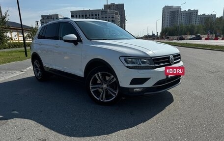 Volkswagen Tiguan II, 2019 год, 3 450 000 рублей, 4 фотография