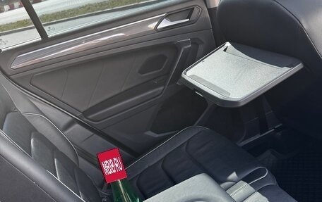 Volkswagen Tiguan II, 2019 год, 3 450 000 рублей, 13 фотография