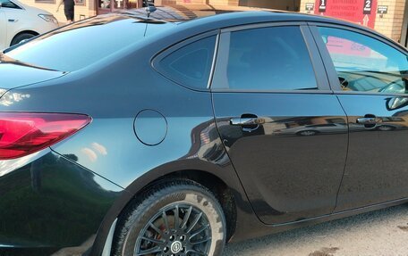Opel Astra J, 2013 год, 680 000 рублей, 7 фотография