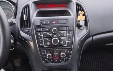 Opel Astra J, 2013 год, 680 000 рублей, 18 фотография