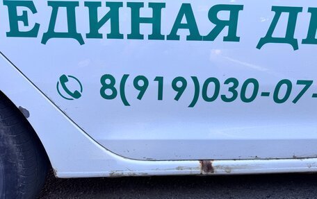 Renault Logan II, 2015 год, 400 000 рублей, 12 фотография