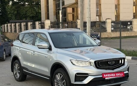 Geely Atlas, 2023 год, 2 000 000 рублей, 3 фотография