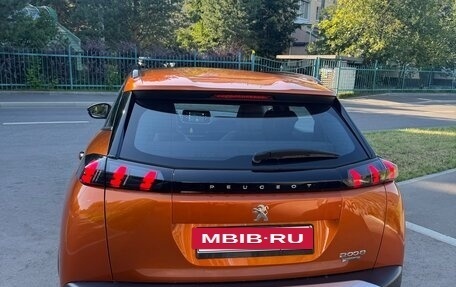 Peugeot 2008 II, 2021 год, 2 099 000 рублей, 6 фотография