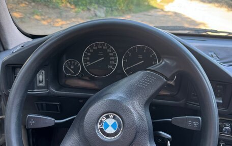 BMW 5 серия, 1992 год, 215 000 рублей, 24 фотография
