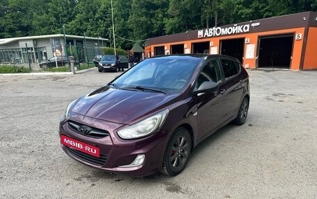 Hyundai Solaris II рестайлинг, 2012 год, 520 000 рублей, 2 фотография