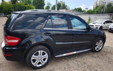 Mercedes-Benz M-Класс, 2010 год, 935 000 рублей, 4 фотография