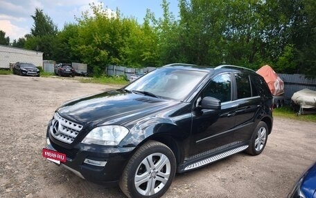 Mercedes-Benz M-Класс, 2010 год, 935 000 рублей, 2 фотография