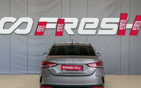 Hyundai Solaris II рестайлинг, 2021 год, 1 590 000 рублей, 7 фотография