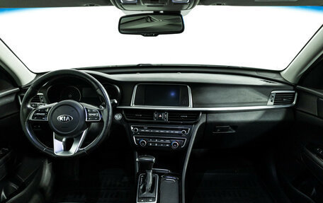 KIA Optima IV, 2018 год, 1 649 777 рублей, 14 фотография