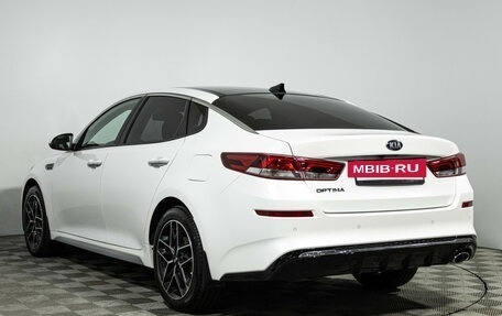 KIA Optima IV, 2018 год, 1 649 777 рублей, 8 фотография