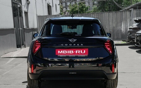 MINI Hatch, 2024 год, 4 200 000 рублей, 6 фотография