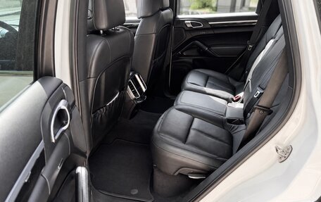 Porsche Cayenne III, 2011 год, 2 950 000 рублей, 7 фотография