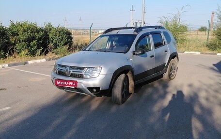 Renault Duster I рестайлинг, 2015 год, 925 000 рублей, 3 фотография