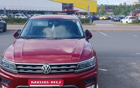 Volkswagen Tiguan II, 2017 год, 2 350 000 рублей, 4 фотография