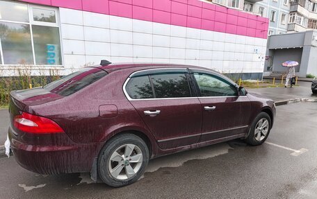 Skoda Superb III рестайлинг, 2012 год, 1 000 000 рублей, 6 фотография