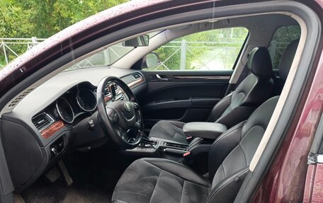 Skoda Superb III рестайлинг, 2012 год, 1 000 000 рублей, 13 фотография