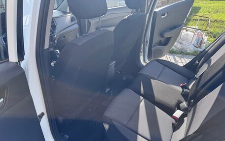 Hyundai Solaris II рестайлинг, 2020 год, 1 595 000 рублей, 6 фотография