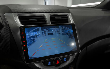 Hyundai Solaris II рестайлинг, 2015 год, 875 000 рублей, 16 фотография