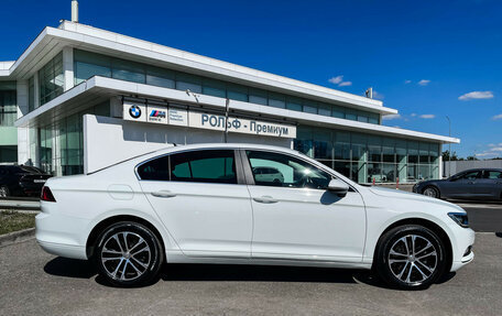 Volkswagen Passat B8 рестайлинг, 2019 год, 2 197 000 рублей, 5 фотография