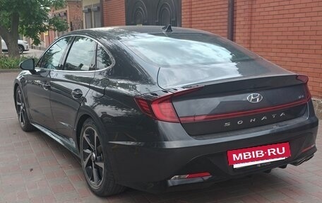 Hyundai Sonata VIII, 2021 год, 2 650 000 рублей, 4 фотография
